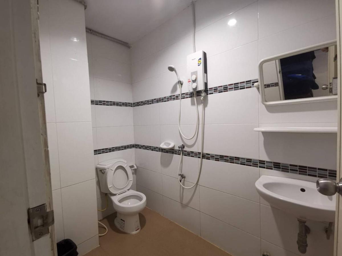 Ban Kaew Songkhla Hotel Bagian luar foto